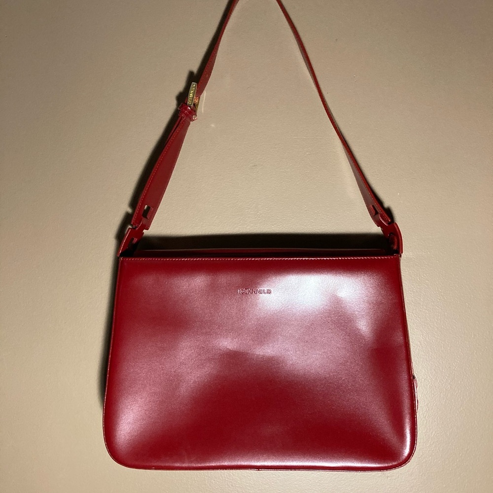 Le Tanneur red leather shoulder bag